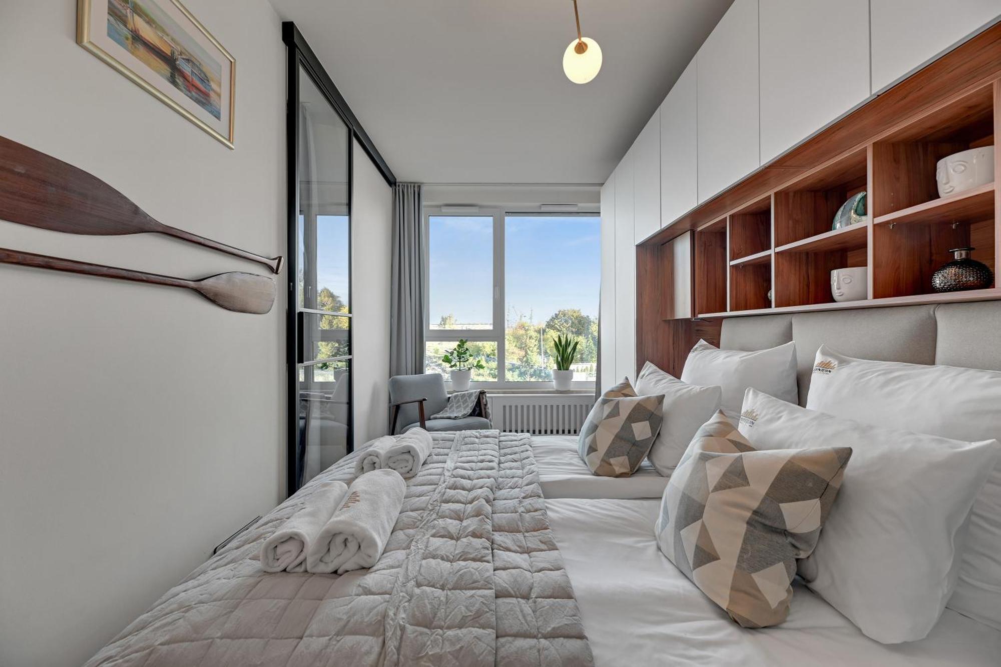 Chlebova - Riverside View Terrace, Free Parking, Gym & Kidsplay By Downtown Apartments Gdansk Oda fotoğraf